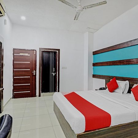 Oyo 11649 Hotel Mahima Gandhinagar Extérieur photo