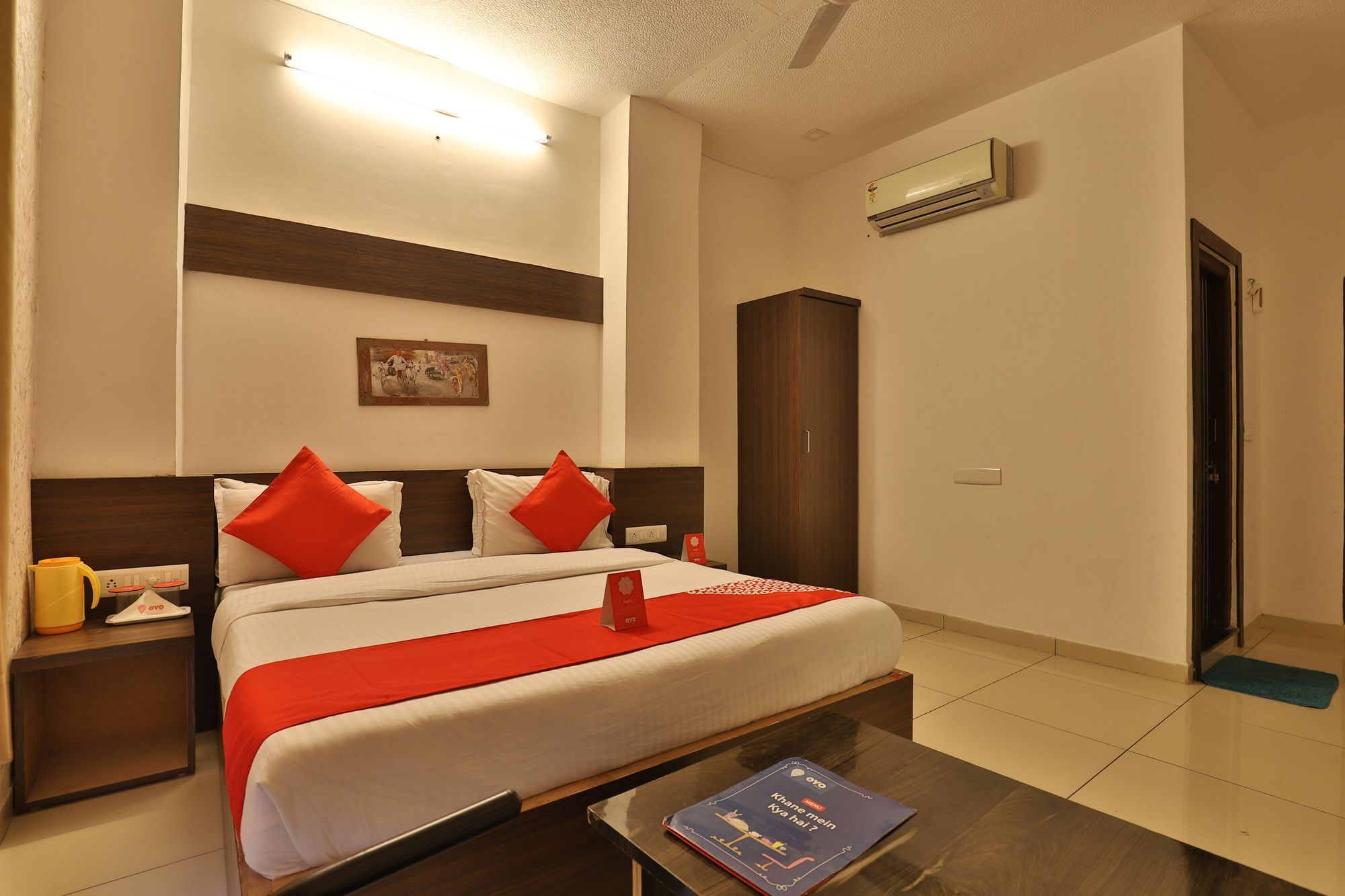 Oyo 11649 Hotel Mahima Gandhinagar Extérieur photo