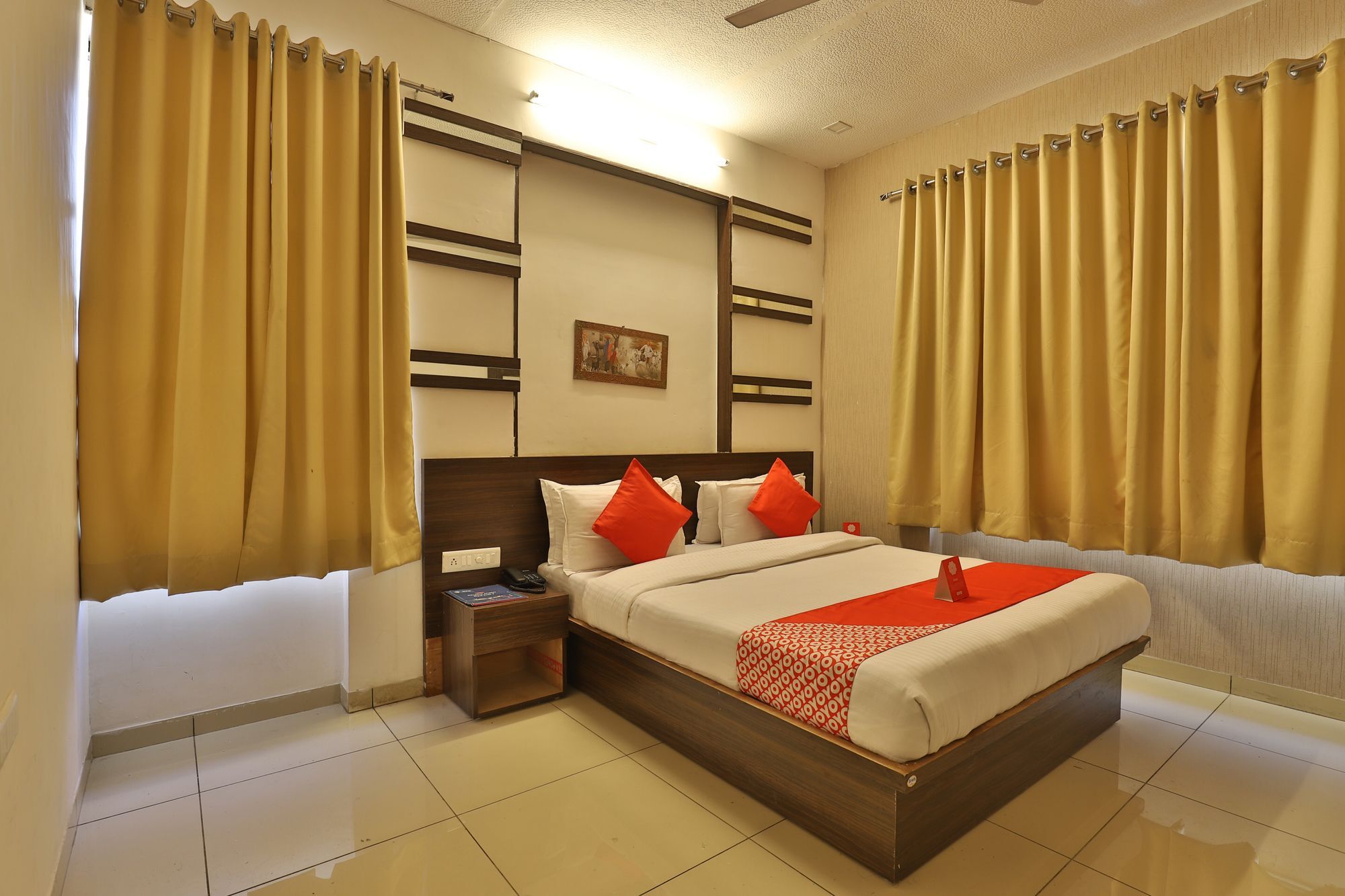 Oyo 11649 Hotel Mahima Gandhinagar Extérieur photo